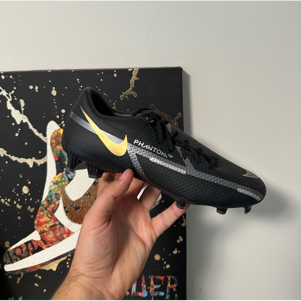 Nike Phantom GT2 Academy MG
'Black Metallic Gold' us 8.5